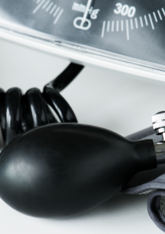 tensiómetro
Revisa las posibles tensiones que enfrentaría cada candidatura con diferentes actores políticos.